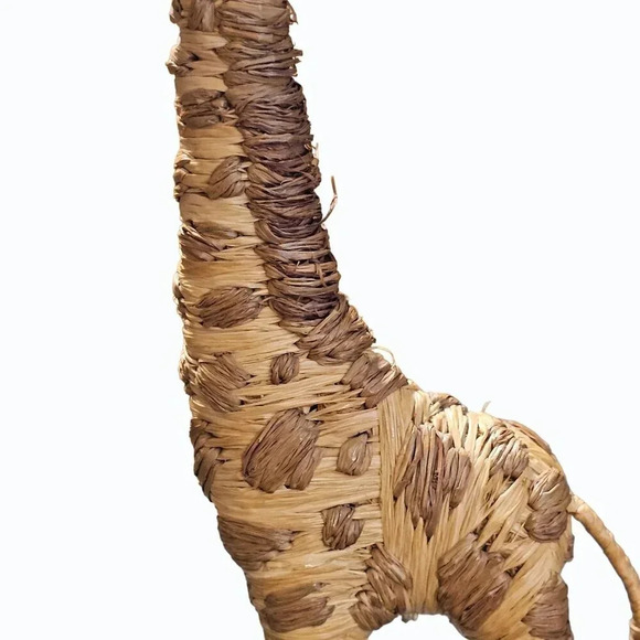 8.5 Inch Natural Fiber Standing Giraffe Home Decor - Picture 6 of 9